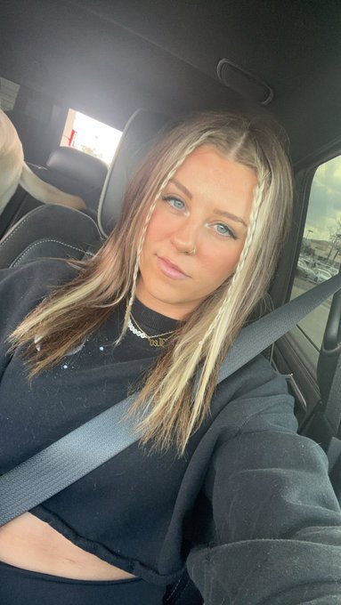 what’s your favorite eye color? https://t.co/xTSj4B3jDk