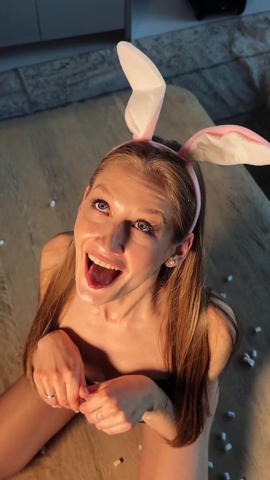 What tradition do you have that you keep with your family every year? https://t.co/La2YXJDD2E