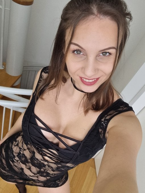 Alle heißen News 🔥📰auf einen Schlag? 
Kostenlos & unverbindlich ➡️https://t.co/IHV4eHXxsj 😏 https://t